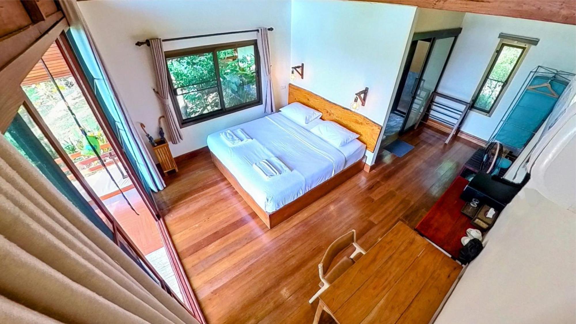 Phayamas Private Beach Resort And Island Brew - Adults Only Koh Phayam Habitación foto